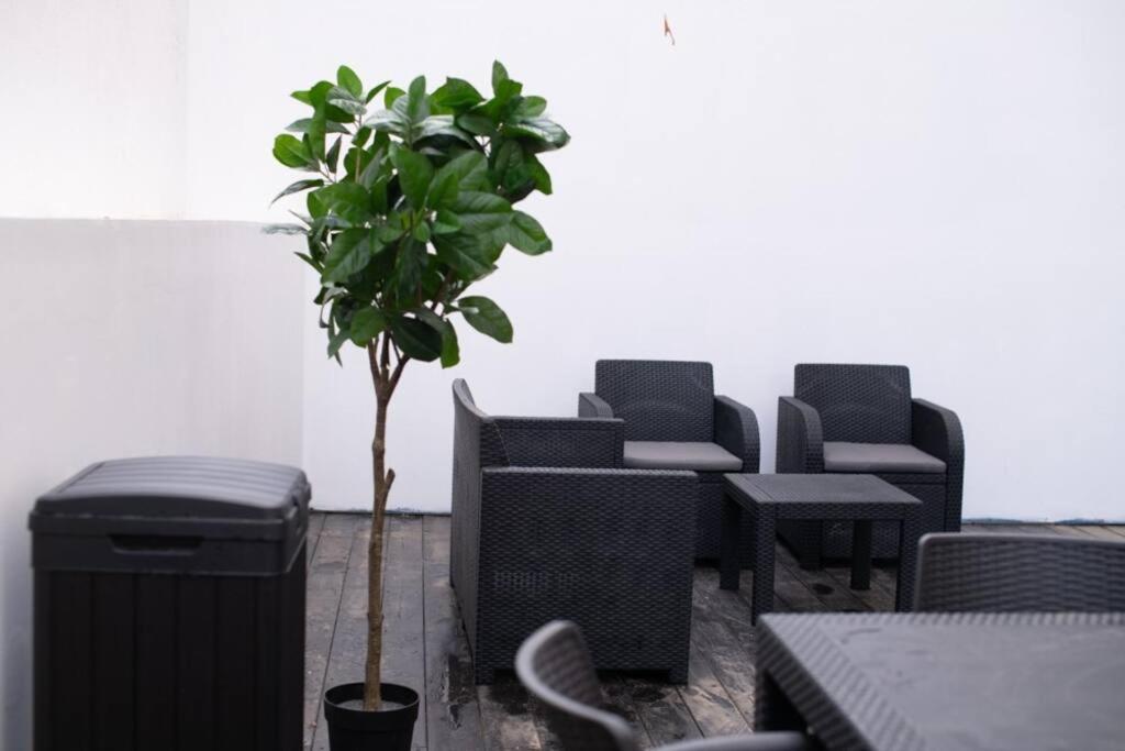Perfectly Located Studio, Seaview, 2 Min To Sea! #6 Apartment Tel Aviv Luaran gambar